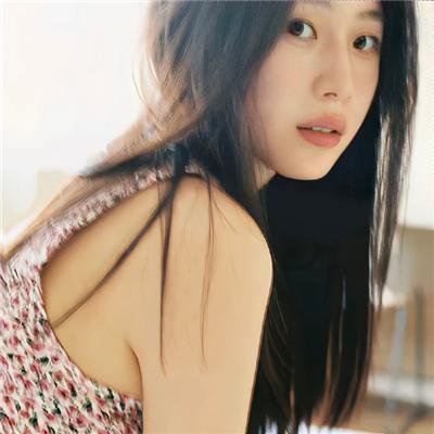 男人与婴儿